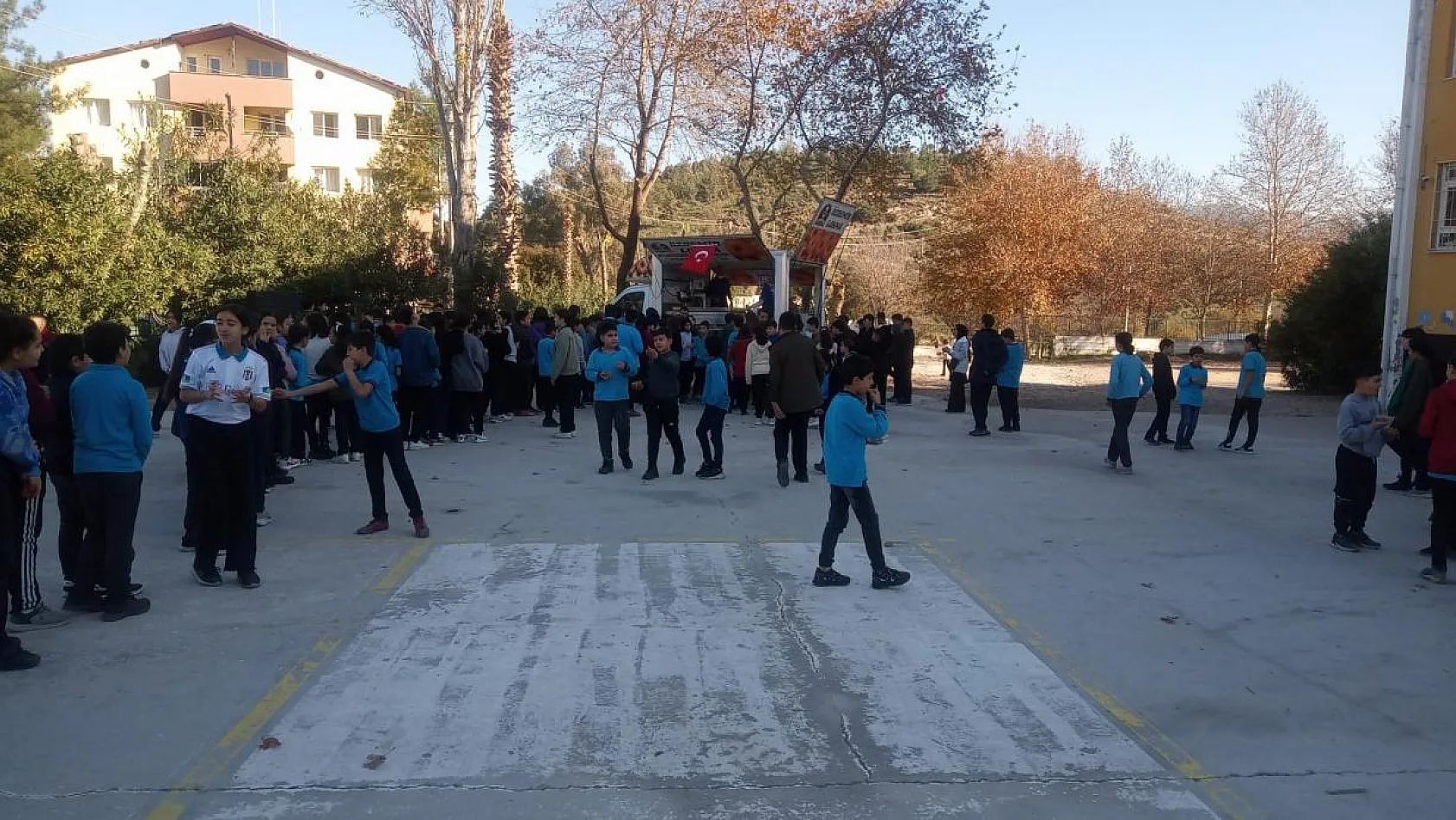 Vatandaştan şehitler hayrına lokma