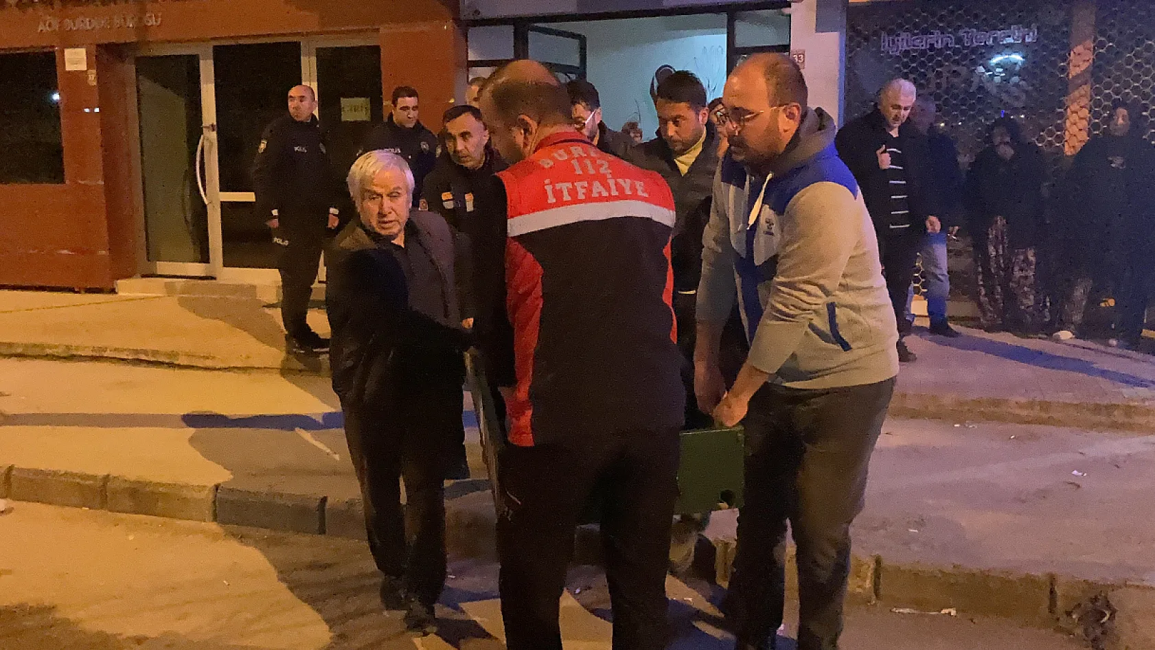 Haber alınamayan yaşlı kadın evinde ölü bulundu