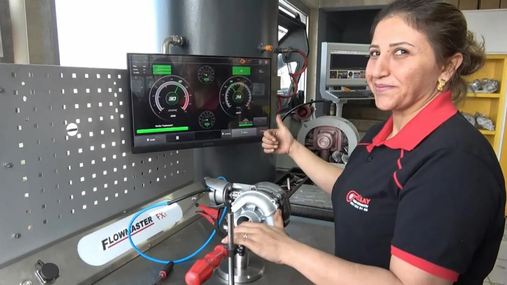 Sanayinin gülü Turbocu Aynur Usta dikkat çekiyor!