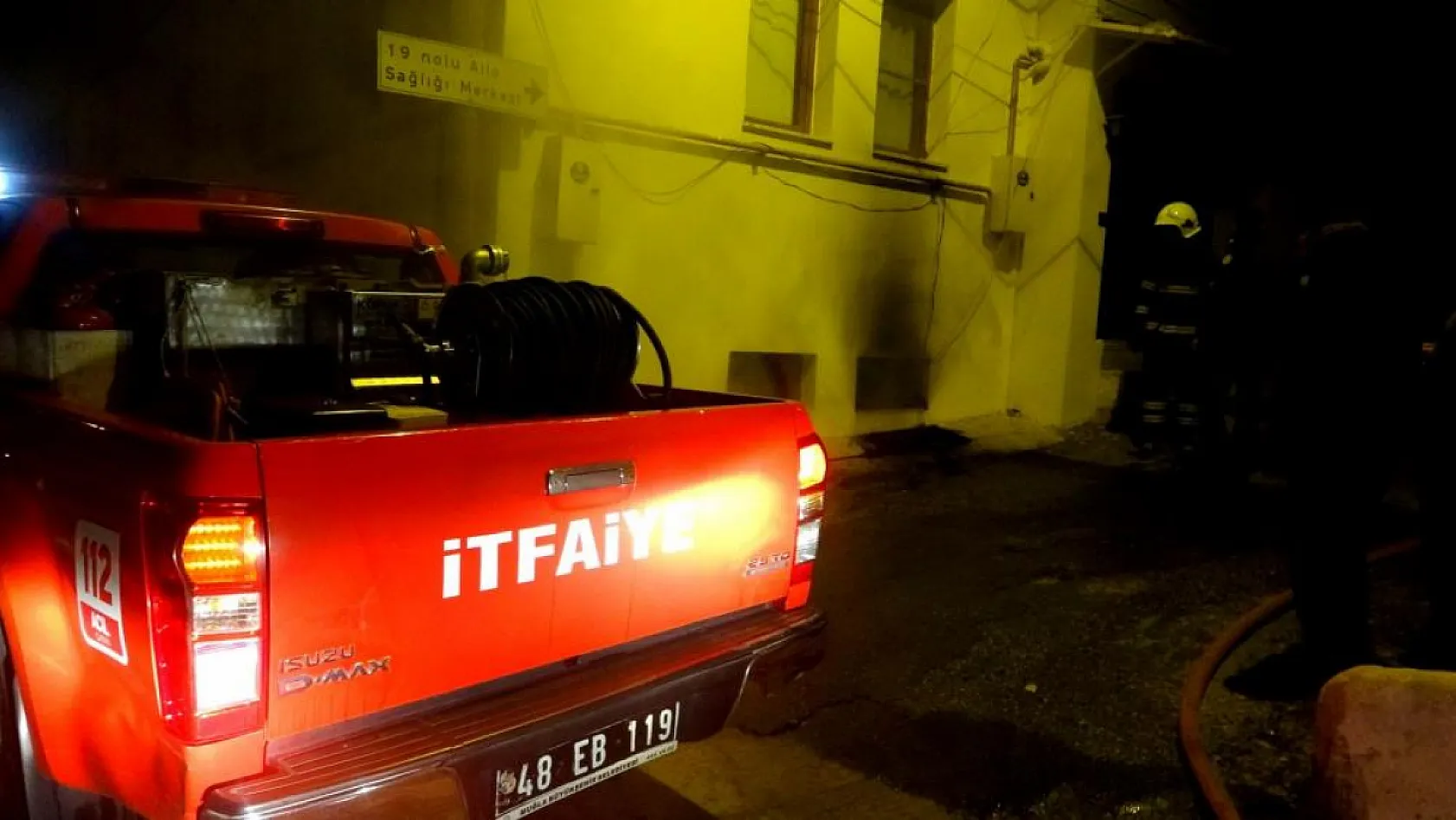 Muğla'da çıkan ev yangını paniğe neden oldu