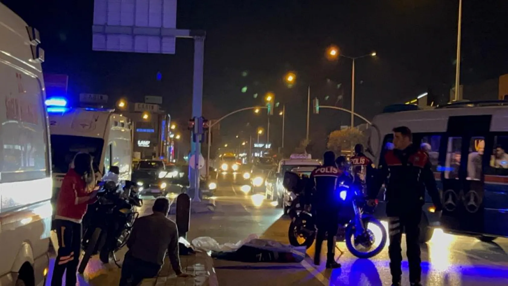 Evli çifti kaza ayırdı, 1 ölü 1 yaralı