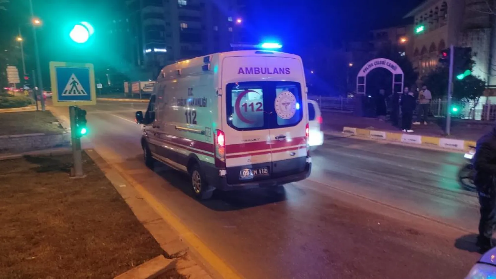 3 Araç Zincirleme Kazaya Karıştı