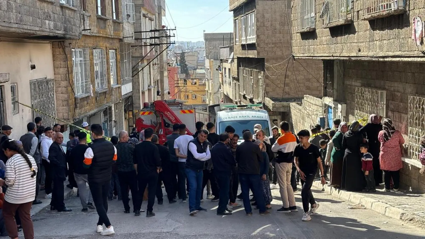 Freni boşalan tır kadını ezdi, kadın canından oldu