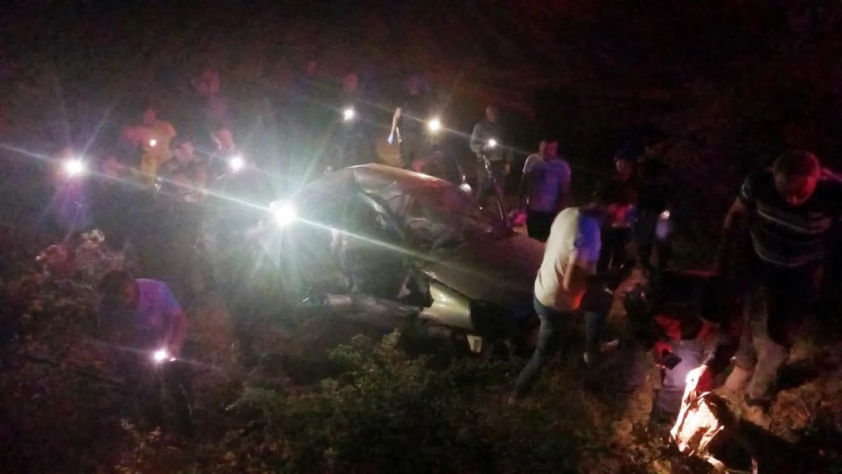 Muğla'da feci kazada 2 ölü, 3 yaralı