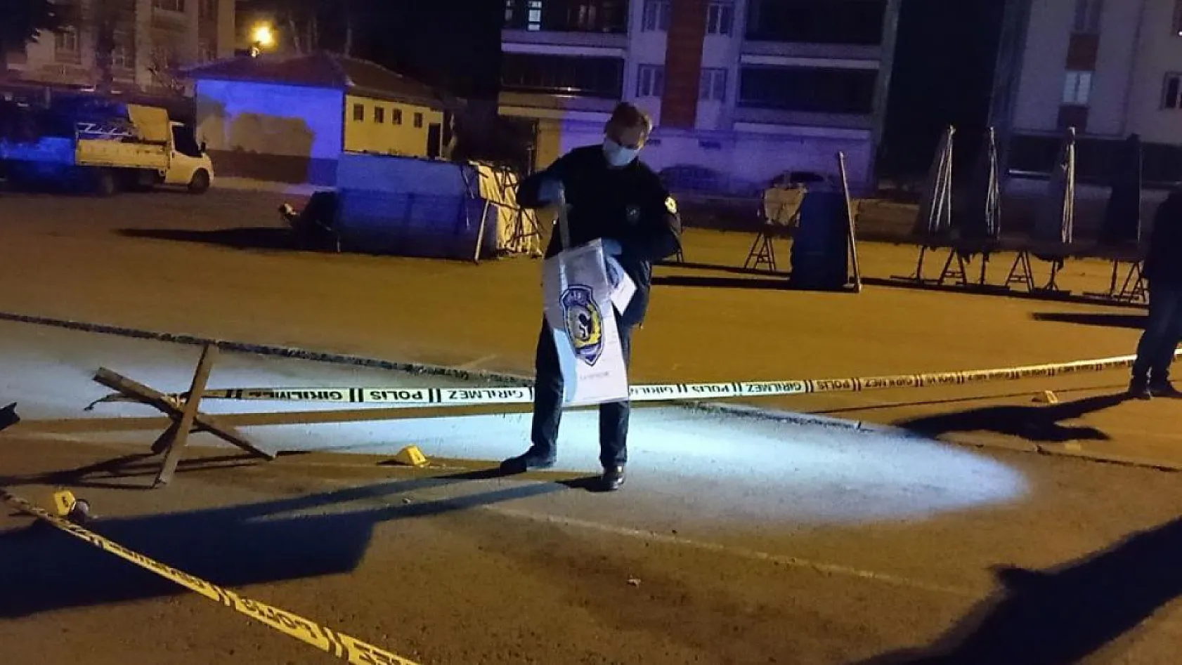 İki grubun kavgası hastanede bitti: 1'i ağır 9 yaralı