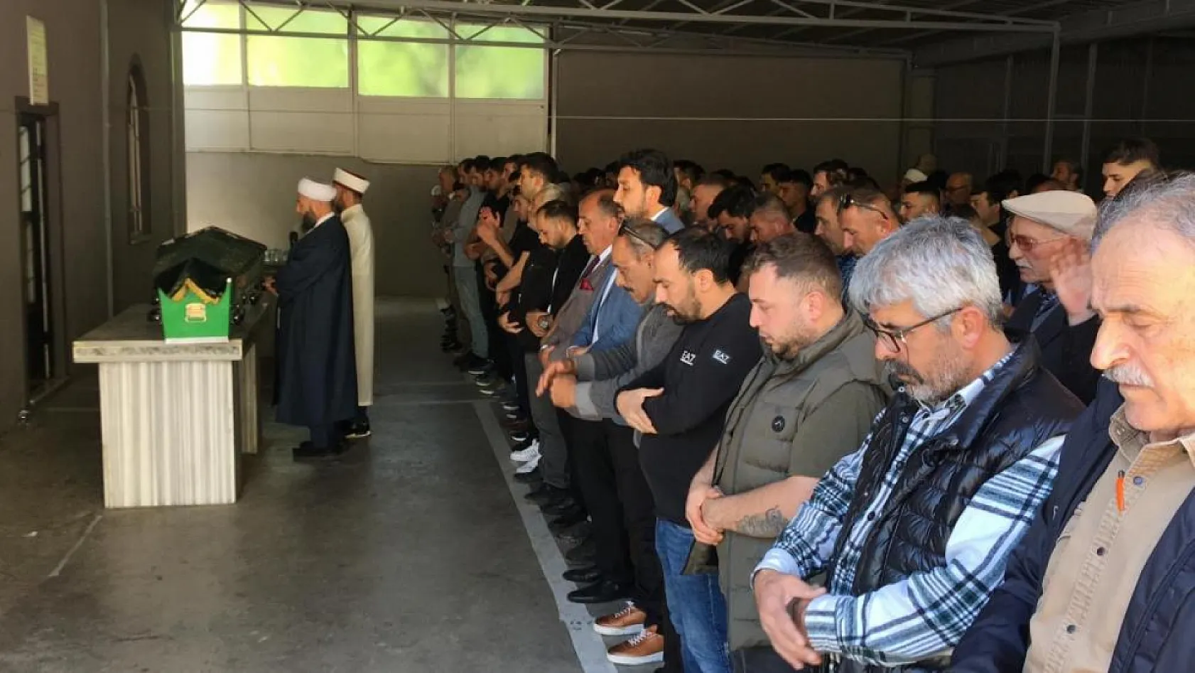 Acı olay: Kızının düğününde fenalaşan kadın hayatını kaybetti