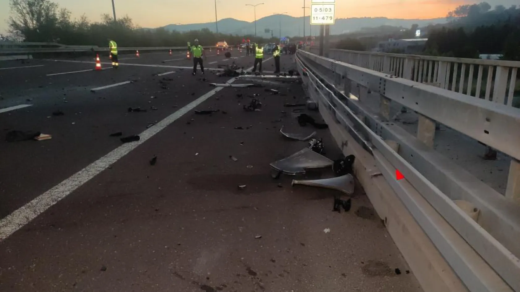 Katliam gibi kaza: 2 ölü, 3'ü ağır 6 yaralı