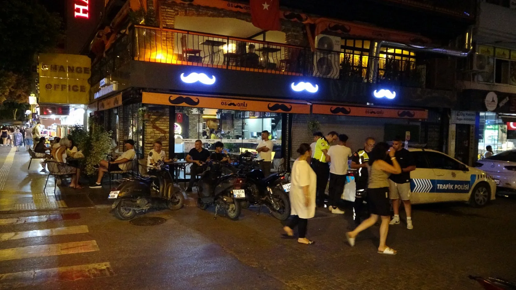 Motosikleti polisin üzerine sürüp kaçtı, plakasına sadece 2 bin 196 TL ceza yazılabildi