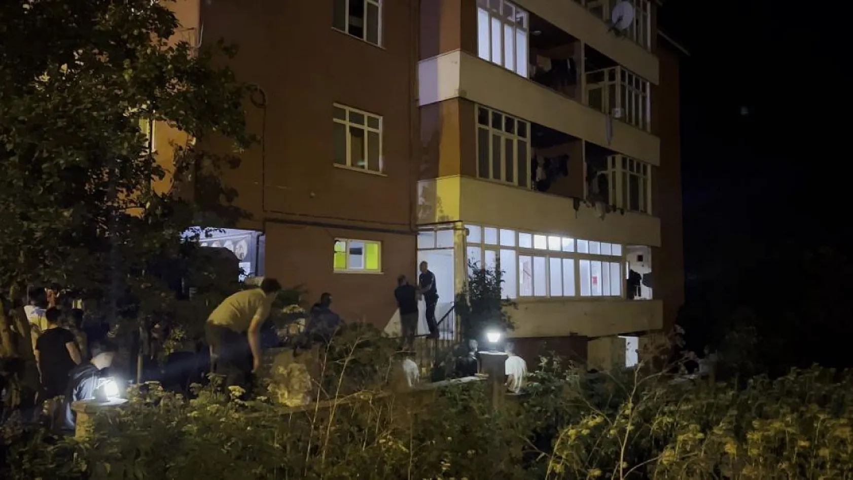 'Markette genç kıza laf attı' iddiası ortalığı karıştırdı
