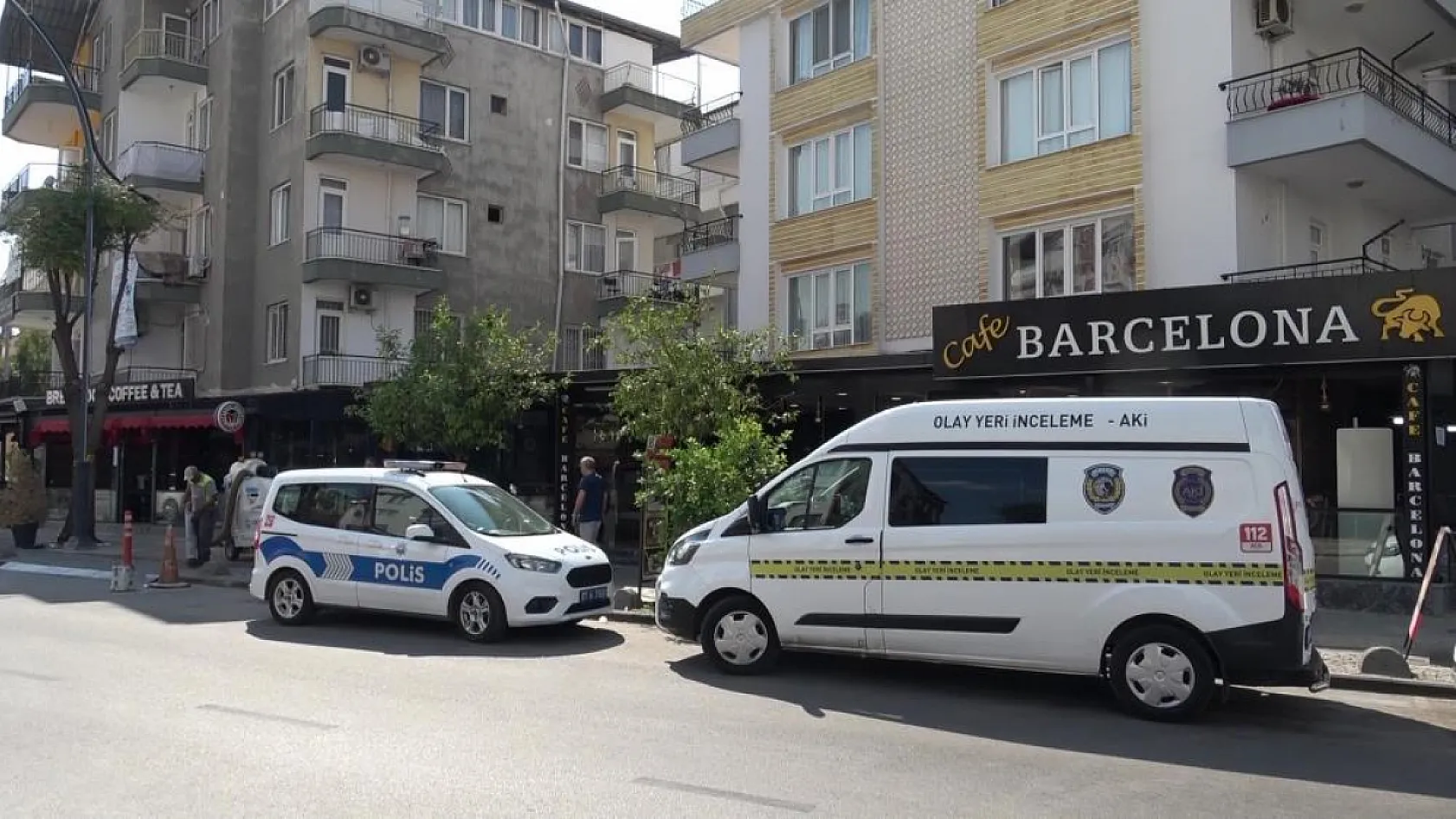 Aşçı çalıştığı mutfakta kanlar içerisinde bulundu
