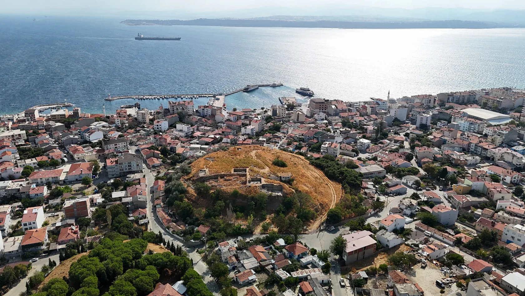 Maydos Antik Kenti'nde 4 bin yıllık silindir mühür bulundu