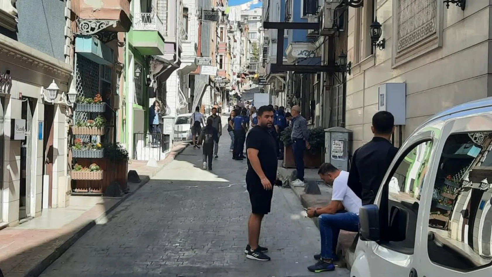Otel odasında dehşet: Sevgilisinin darbettiği kadın hastanede hayatını kaybetti
