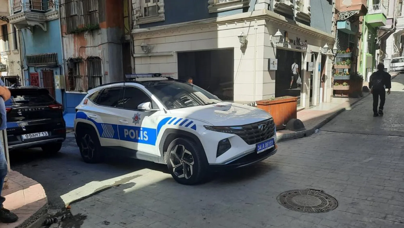 Otel odasında dehşet: Sevgilisinin darbettiği kadın hastanede hayatını kaybetti