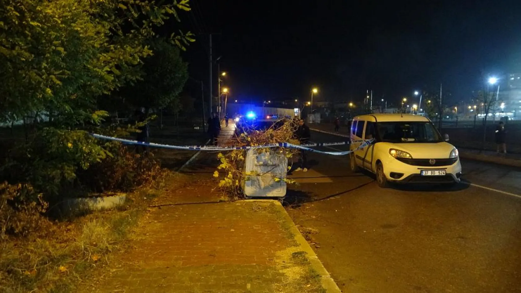 Tuvalette doğurduğu bebeğini çöpe atan annenin tutukluluğuna devam kararı