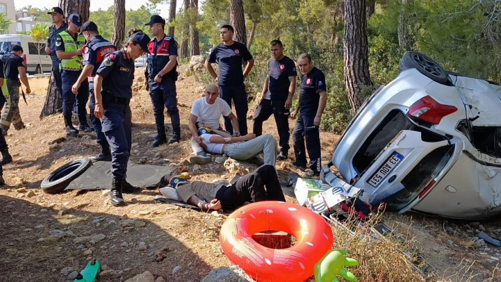 Kaza yapan kızının elini bir an olsun bırakmadı