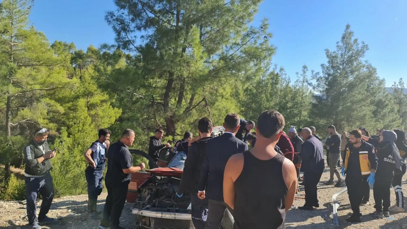 Feci kaza: 2 ölü, 6 ağır yaralı