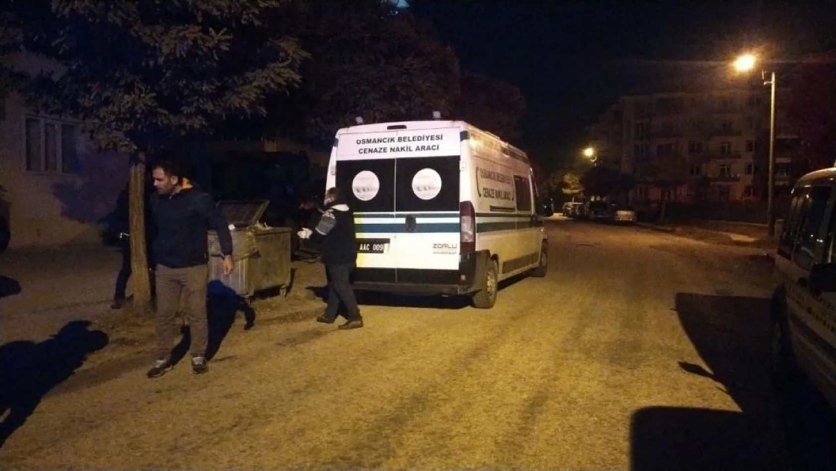 Not bırakıp evi ateşe verdi: 1'i çocuk 2 ölü