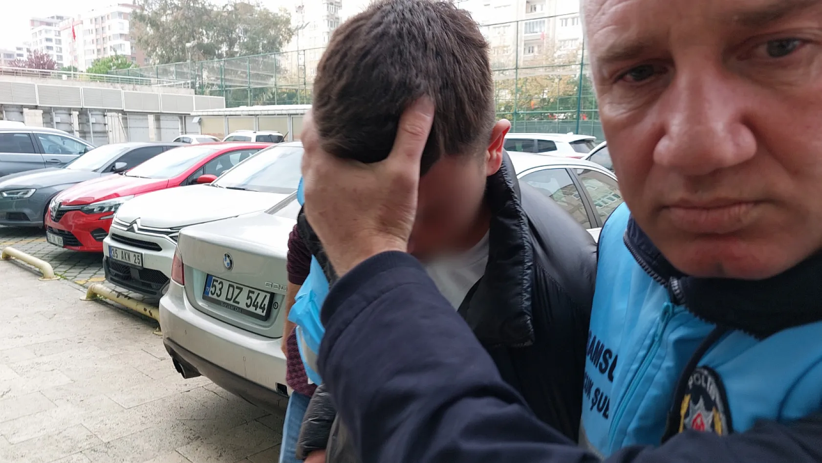 ATM'den para çekerken silahlı saldırıya uğrayan genç hayatını kaybetti