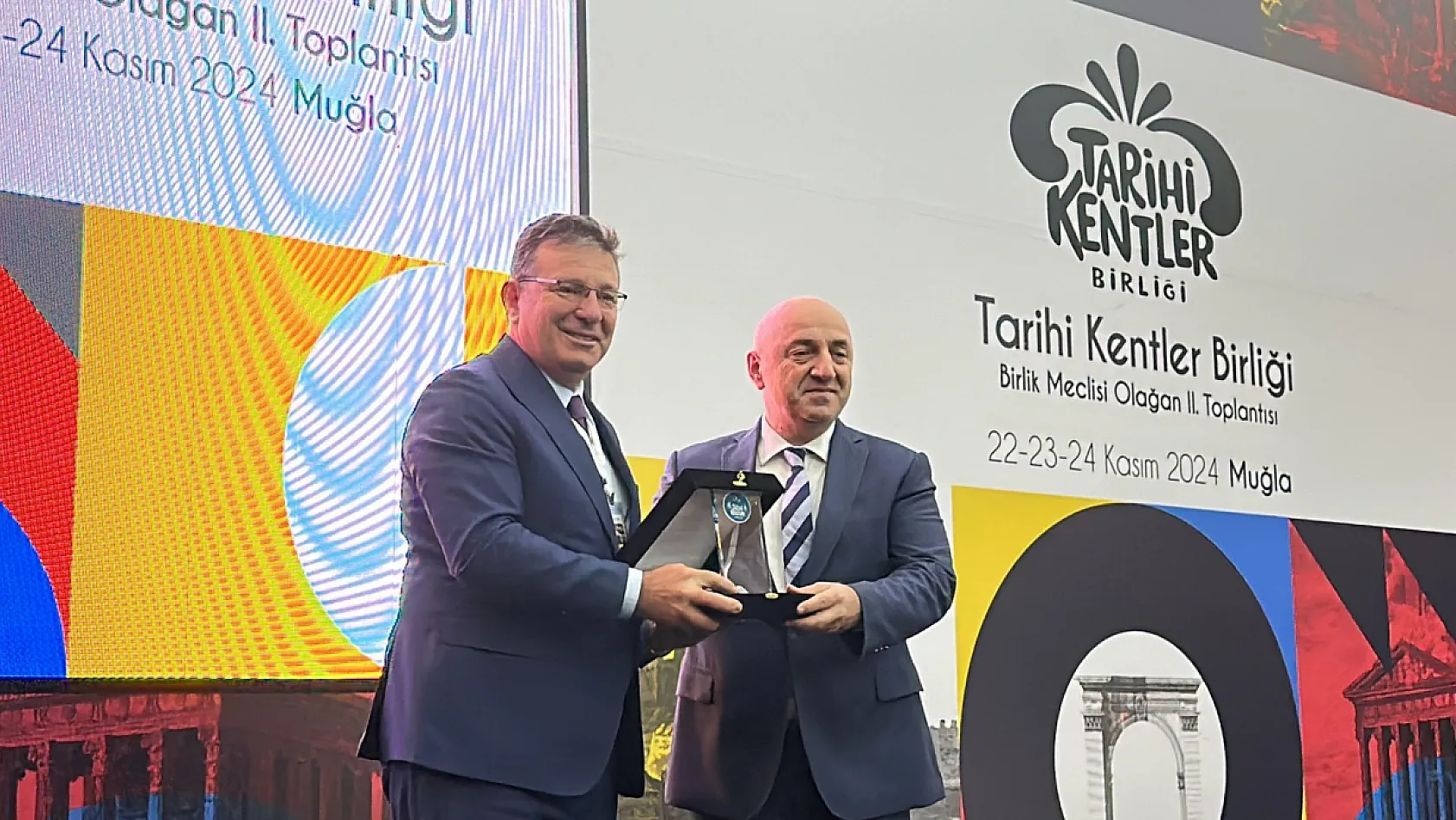 Tarihi Kentler Birliği toplantısı Marmaris'te başladı