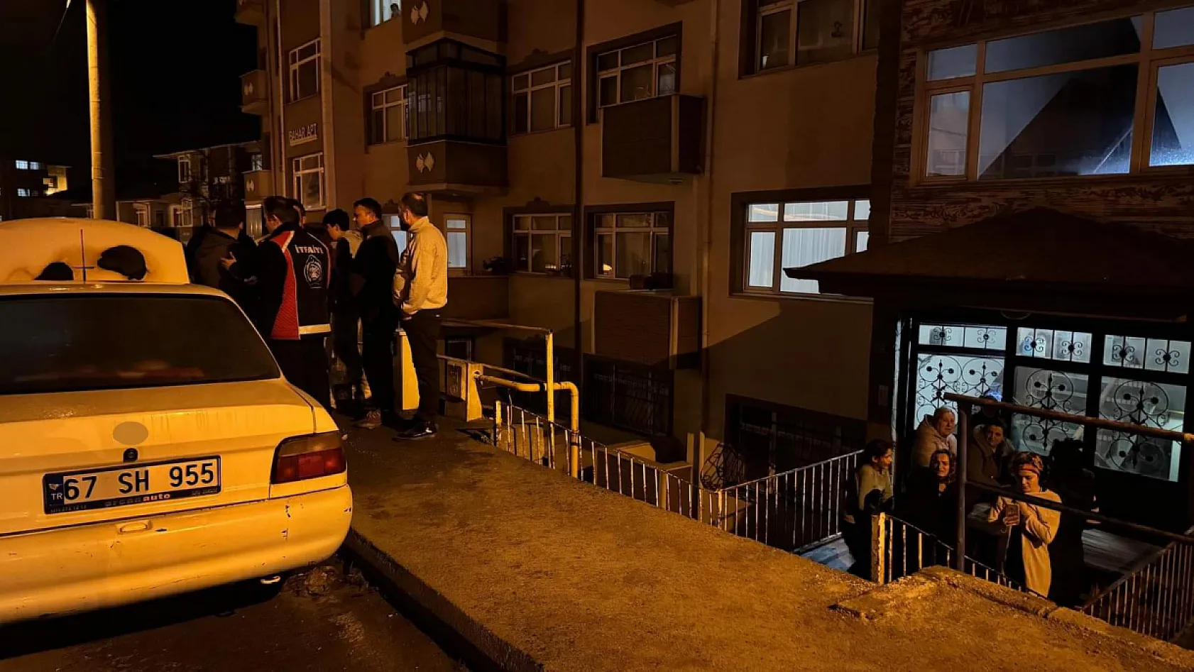Park halindeki araç, sahibi vefat ettikten 1 ay sonra yandı