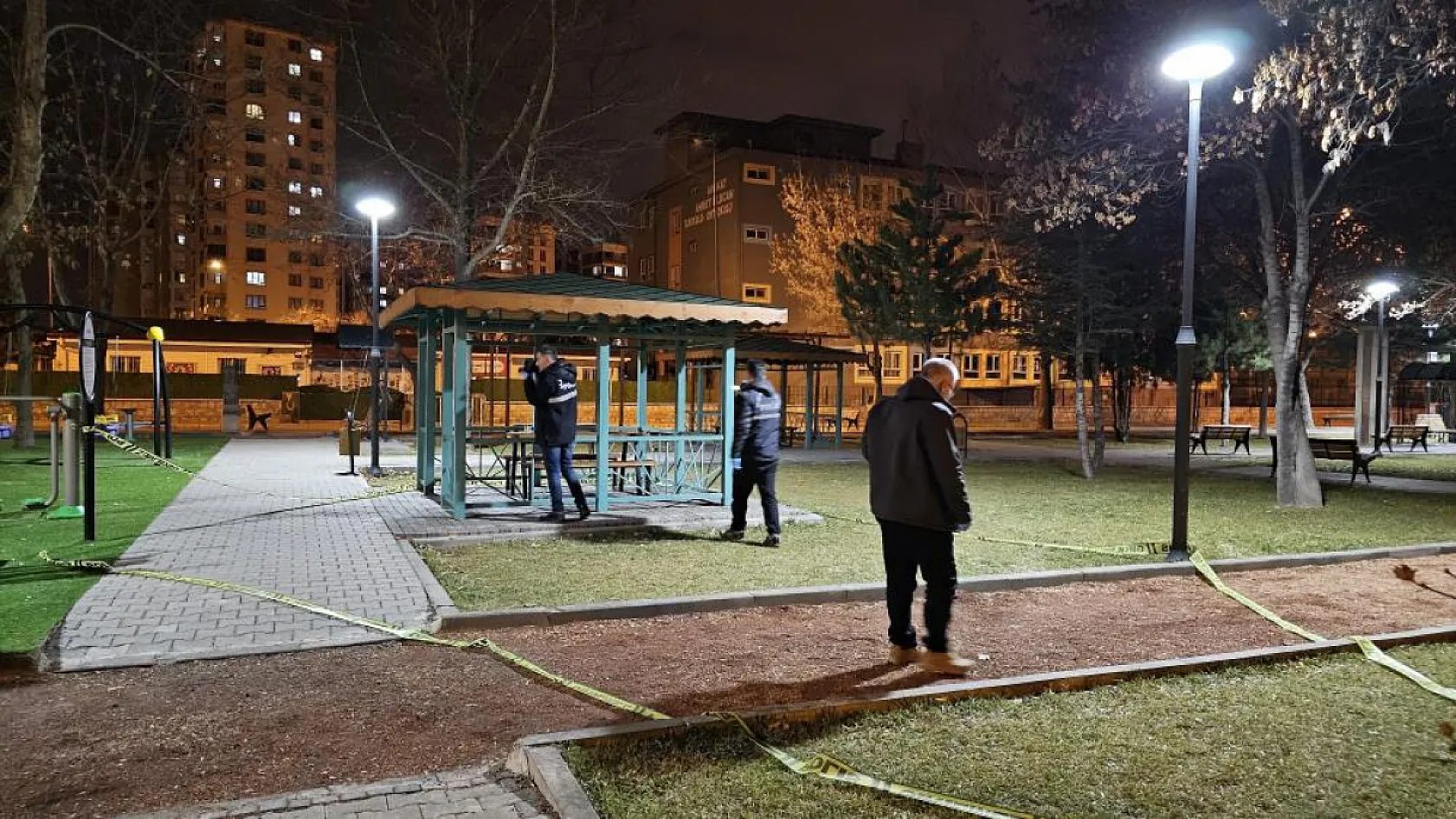 Parkta Çıkan Tartışma Cinayete Dönüştü: Bıçaklanan Şahıs Hayatını Kaybetti