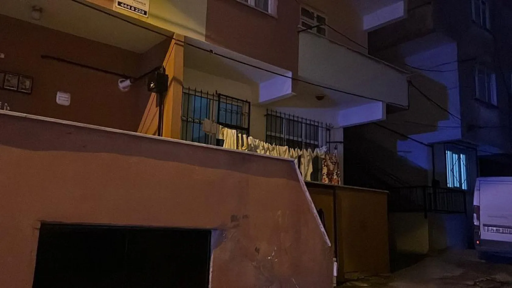 Isınmak için mangal yakmışlardı, zehirlendiler: 5 kişilik aile hastanelik oldu