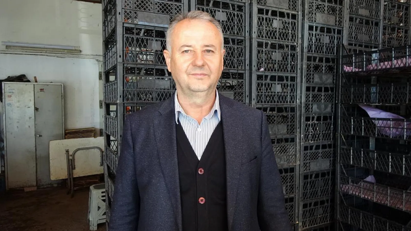 Isınmak için yaktıkları kova bomba gibi patladı