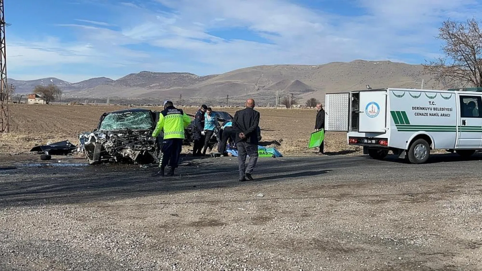 Fiat Tofaş otomobil baba ve oğluna mezar oldu