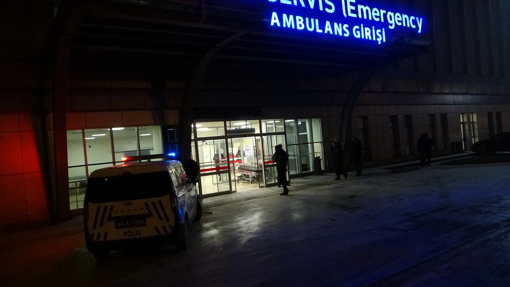 'Hastaneye bombalı saldırı düzenlenecek' ihbarı polisi alarma geçirdi