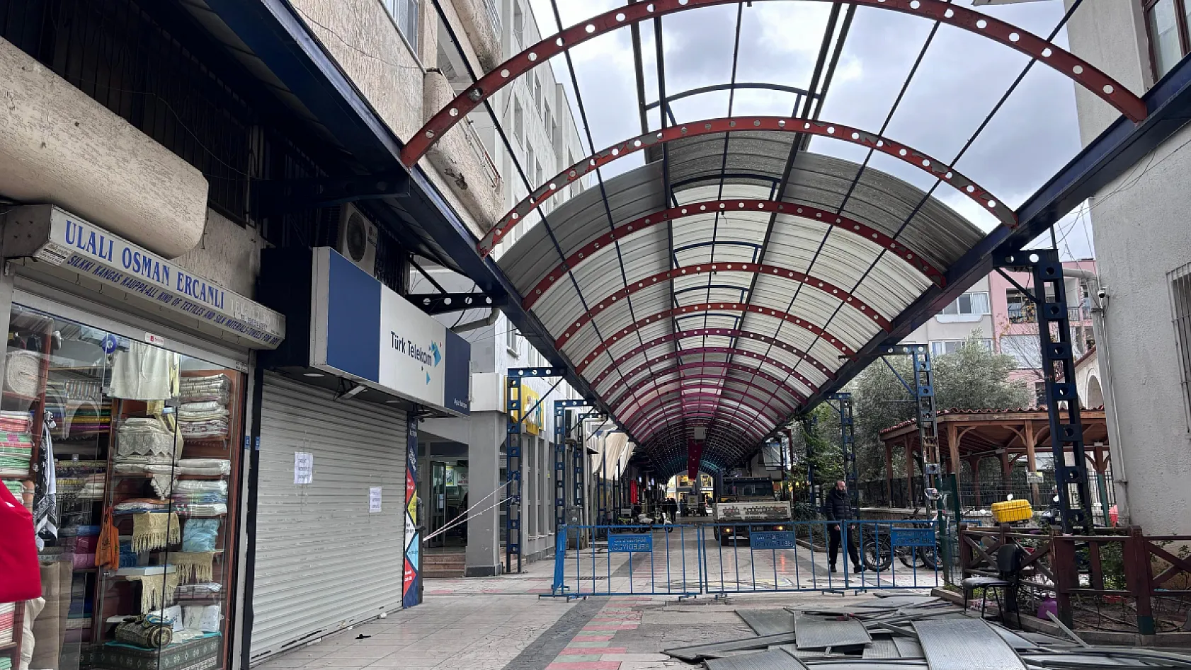 Marmaris'te Kapalı Çarşı el birliği ile güzelleşecek