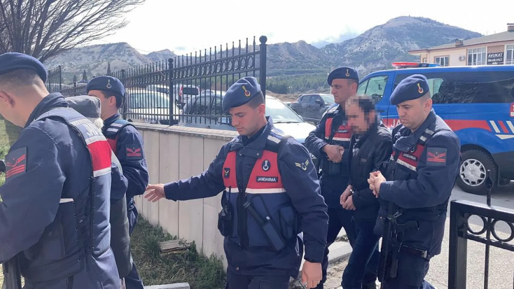 Kardeş cinayetinde iddianame kabul edildi: 3 kardeşe ağırlaştırılmış müebbet ceza talebi