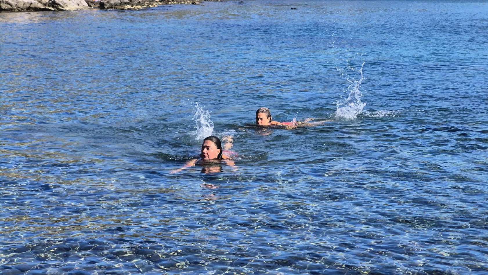 Bodrum'da kış ortasında deniz keyfi