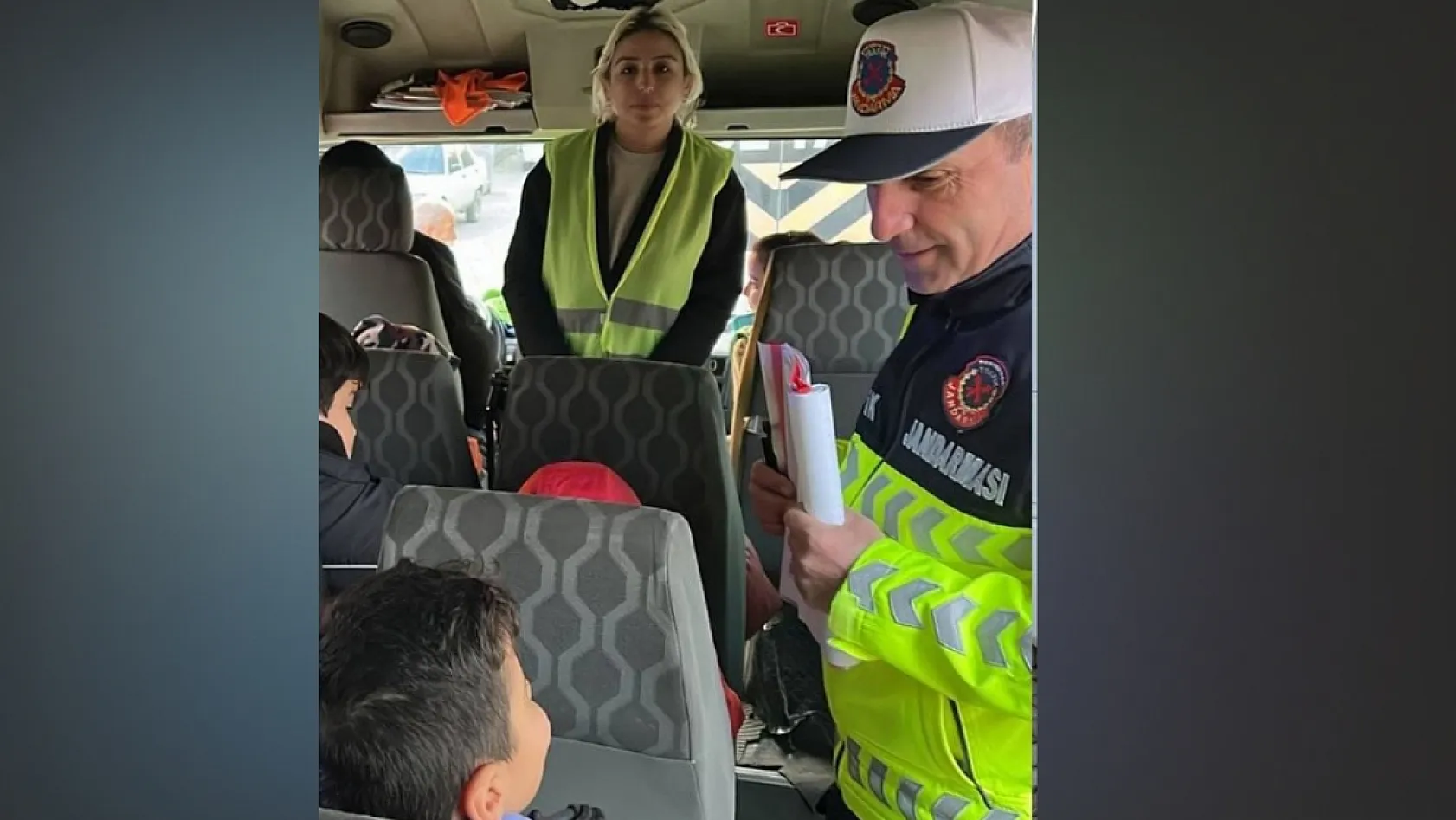 Muğla'da okul çevreleri ve servis araçlarına güvenlik denetimi