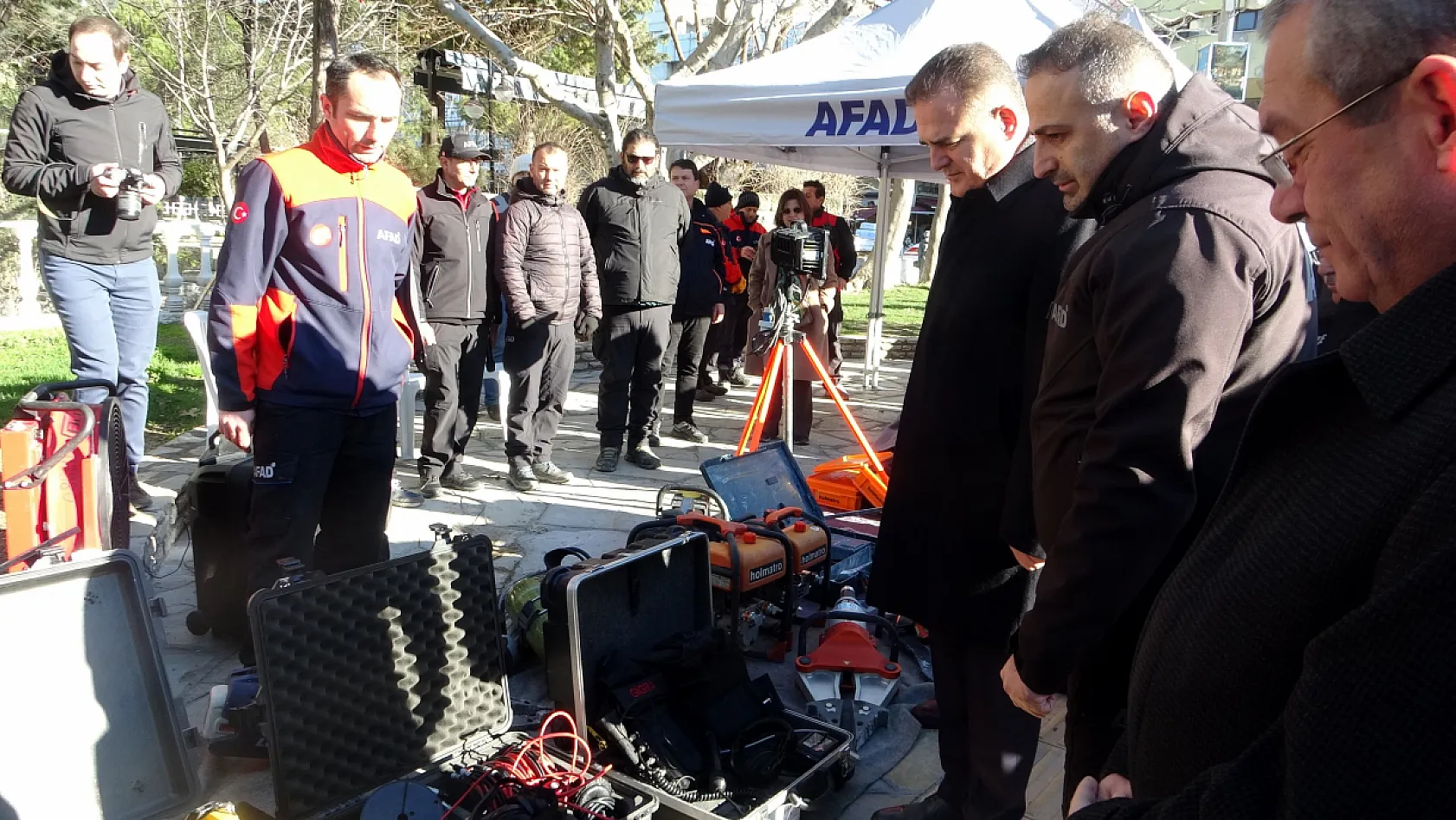 Muğla'da, 6 Şubat depremlerinin ikinci yıl dönümünde anma programı düzenlendi