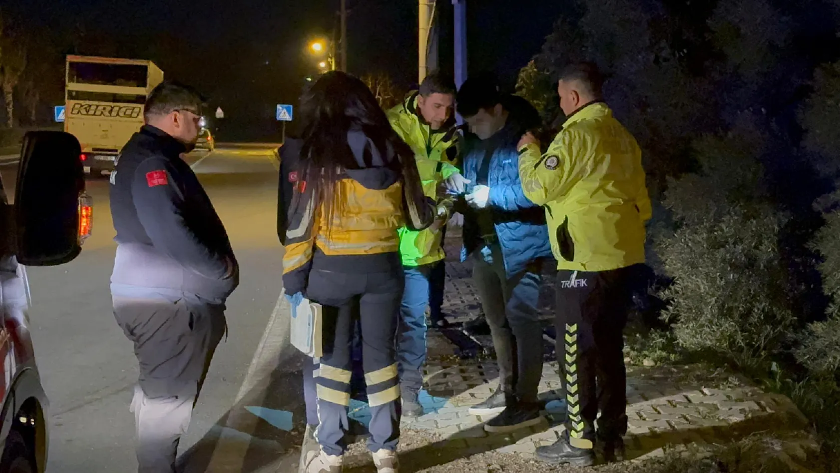 Muz serasına daldı, polis ve sağlık ekiplerini 1 saat oyaladı