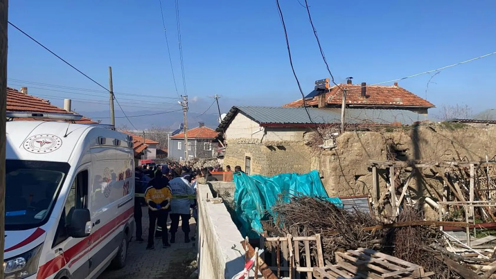 Yem karma makinesine düşen şahıs hayatını kaybetti