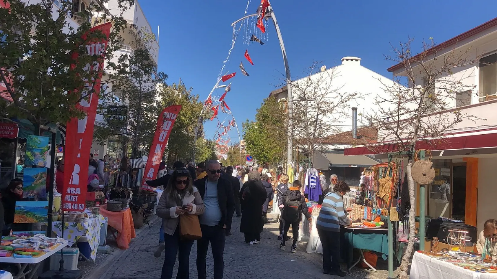 Geleneksel Datça Badem Çiçeği Festivali başladı