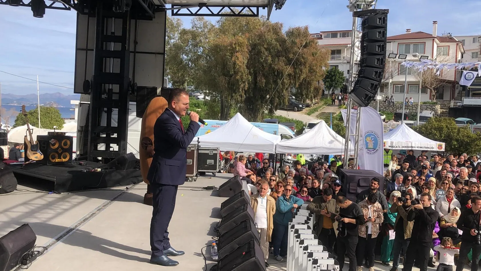 Datça Badem Çiçeği Festivali sürüyor