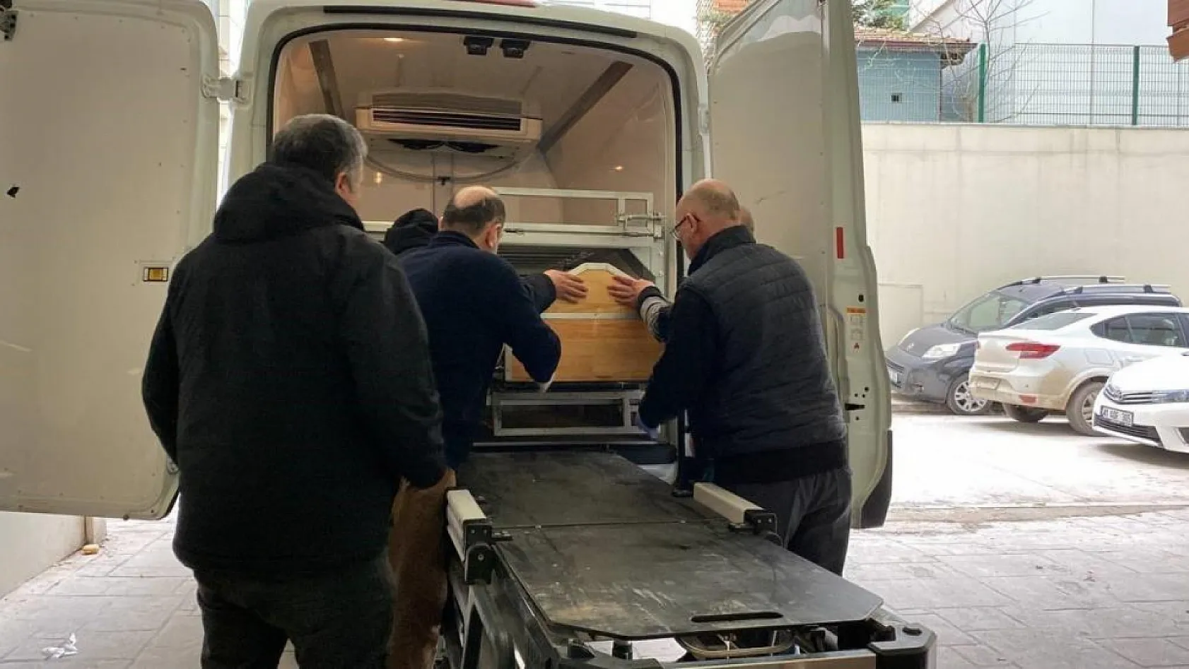 2 çocuğunu boğarak öldürdü! Mahkemede şoke eden savunma