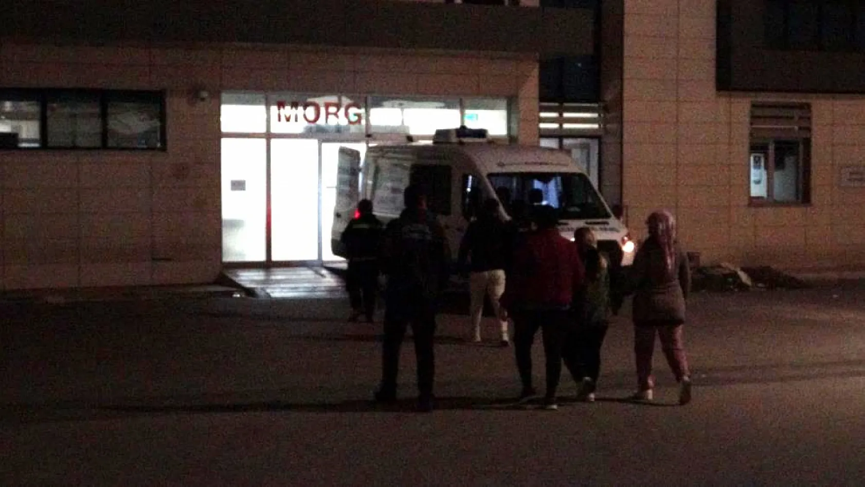 Antalya'da motokuryenin ölüm haberi yürekleri dağladı! Düğün hazırlığı yapan genç hayatını kaybetti