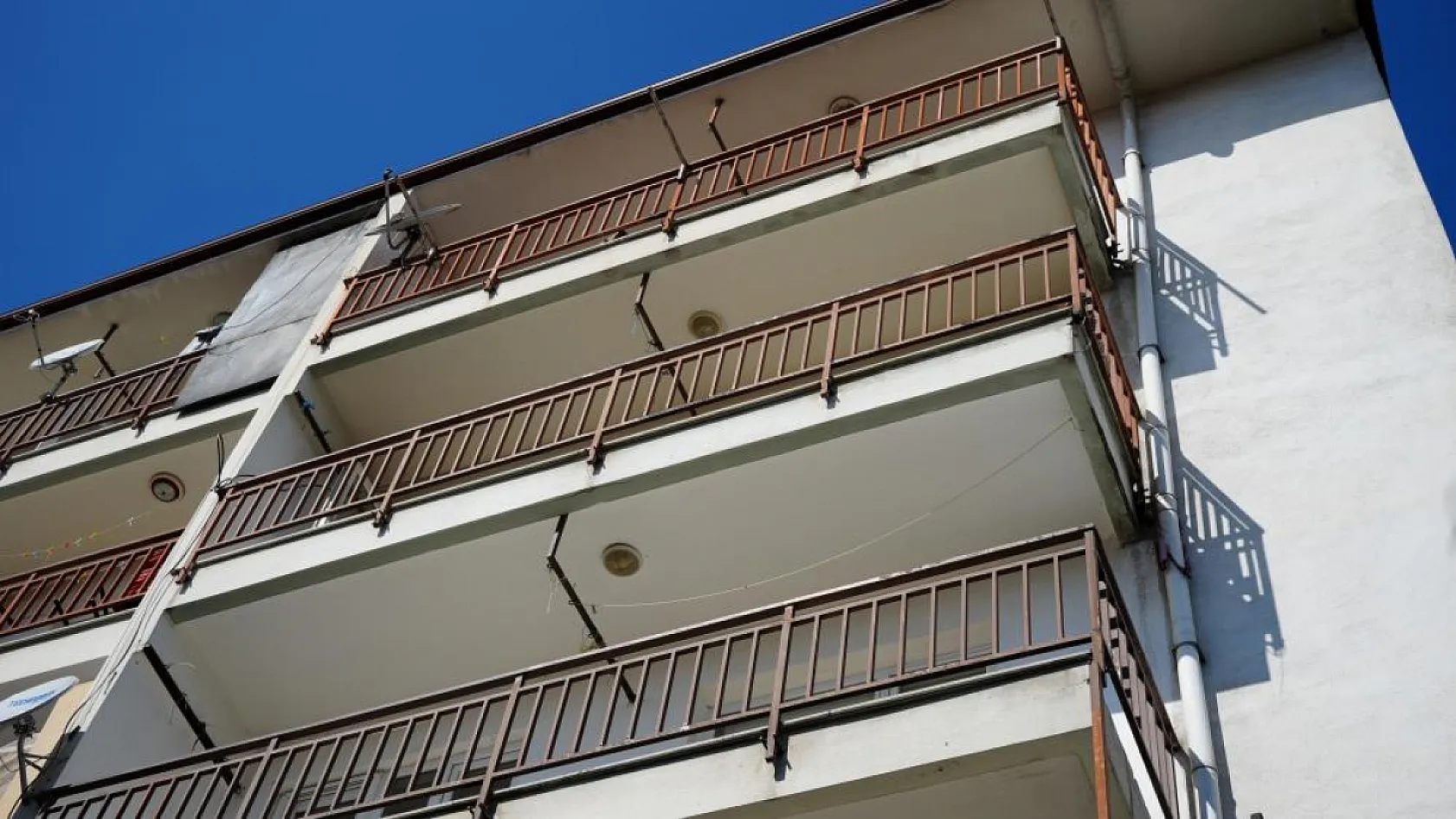 Hamile kadının ölümünde şoke eden detay: Bir şüpheli dolapta saklanırken yakalandı