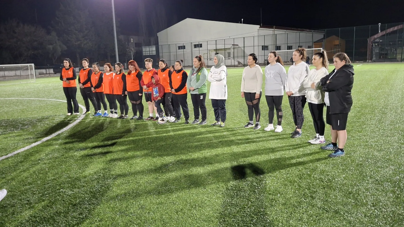 Ula'da 8 Mart Dünya Kadınlar Günü'nde turnuva düzenlendi