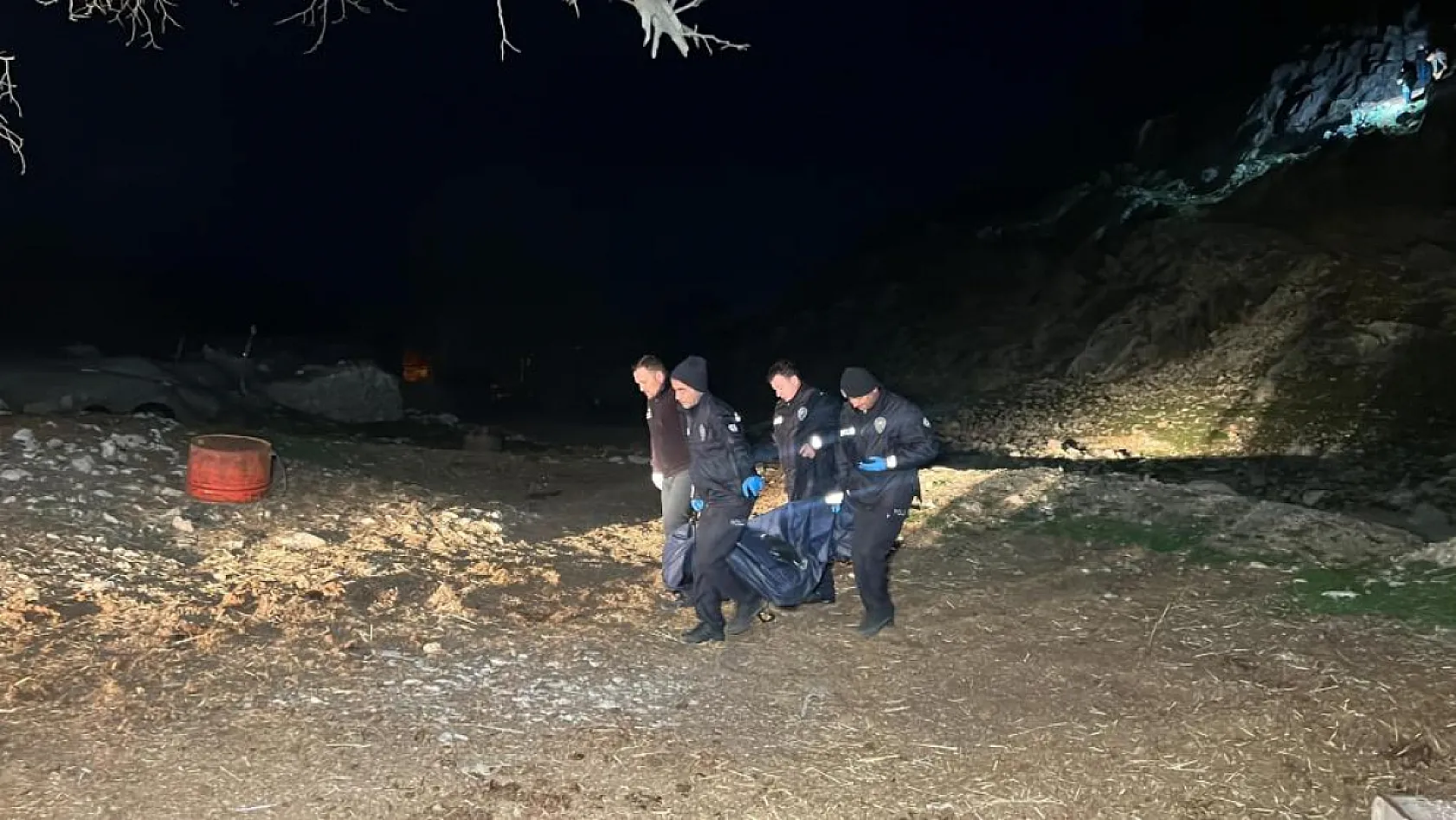 Burdur'da kahreden olay! Keçilerini aramaya giden yaşlı kadın hayatını kaybetti