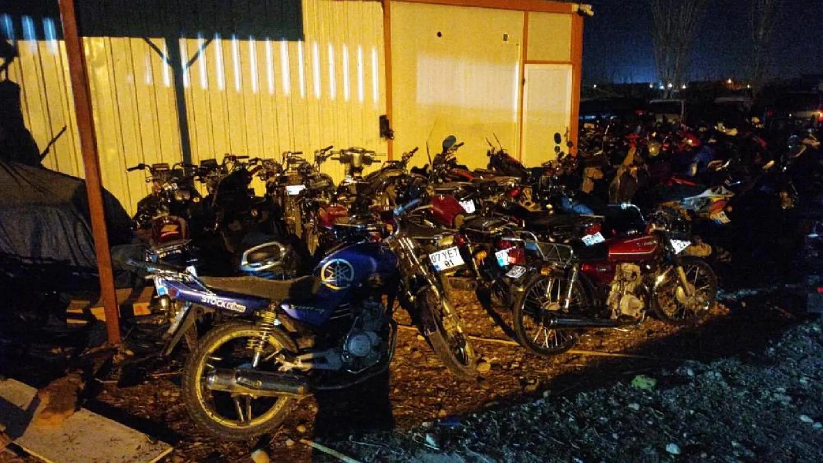 Sosyal medyada anlaştılar, yarışa çıkamadan yakalandılar