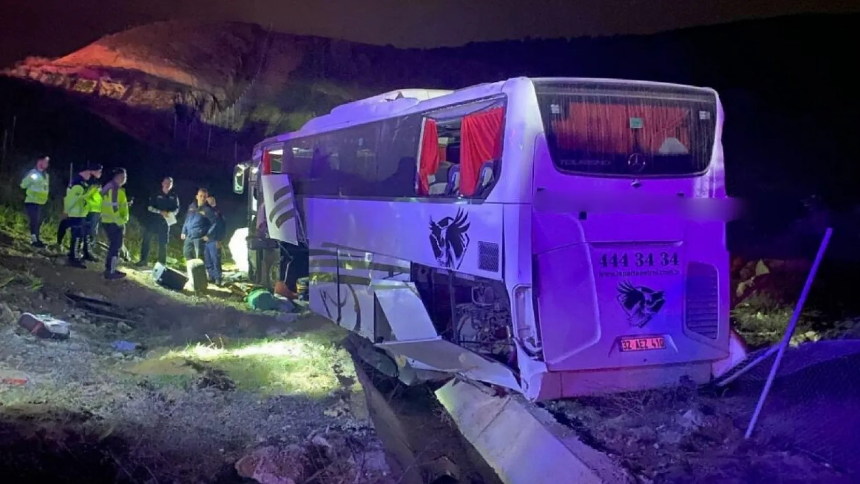 Aydın-Denizli Otobanı'nda korkunç kaza! 1 ölü, 32 yaralı