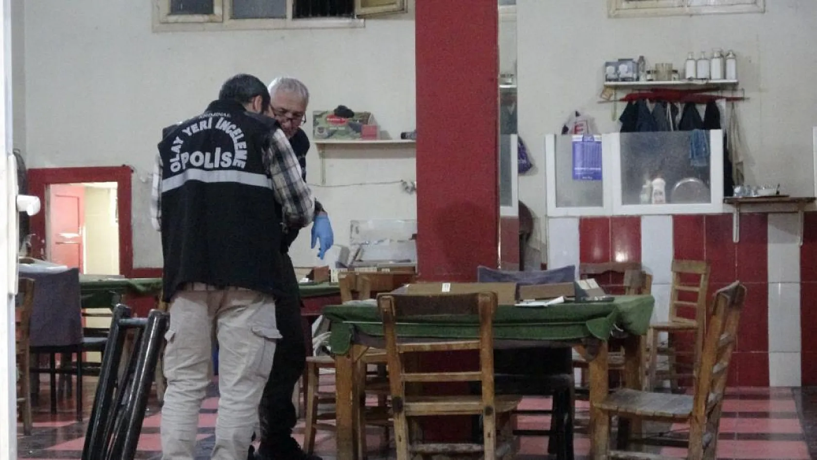 Kahvehanede dehşet! Okey oynayan 2 kişi öldürüldü