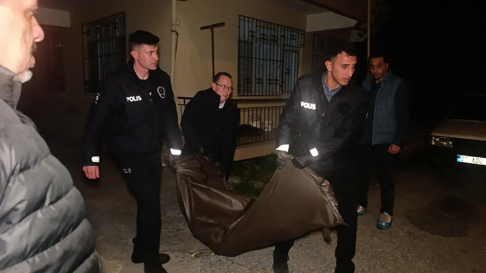 Aynı evden 2 ayda 3 ayrı cenaze çıktı