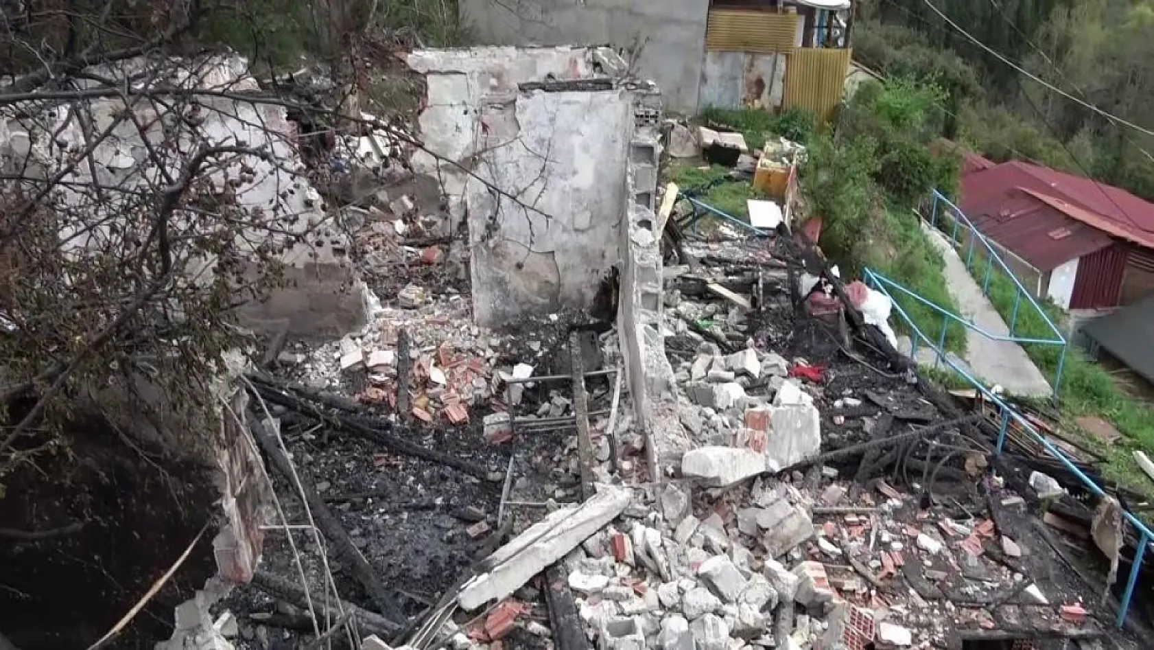 Bayram günü dehşete uyanan vatandaş: 'Çocuklarımı bayrama değil ölüme kaldırdım'