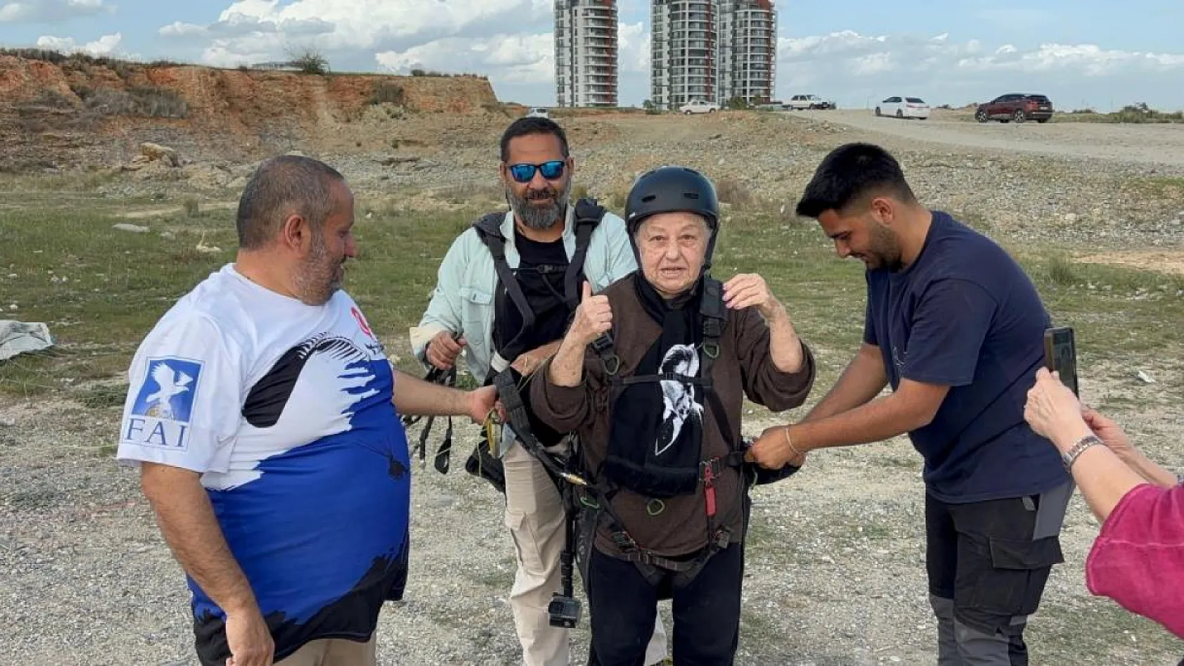 Ölmeden önce uçmak istiyordum! 83 yaşındaki kadından cesur karar