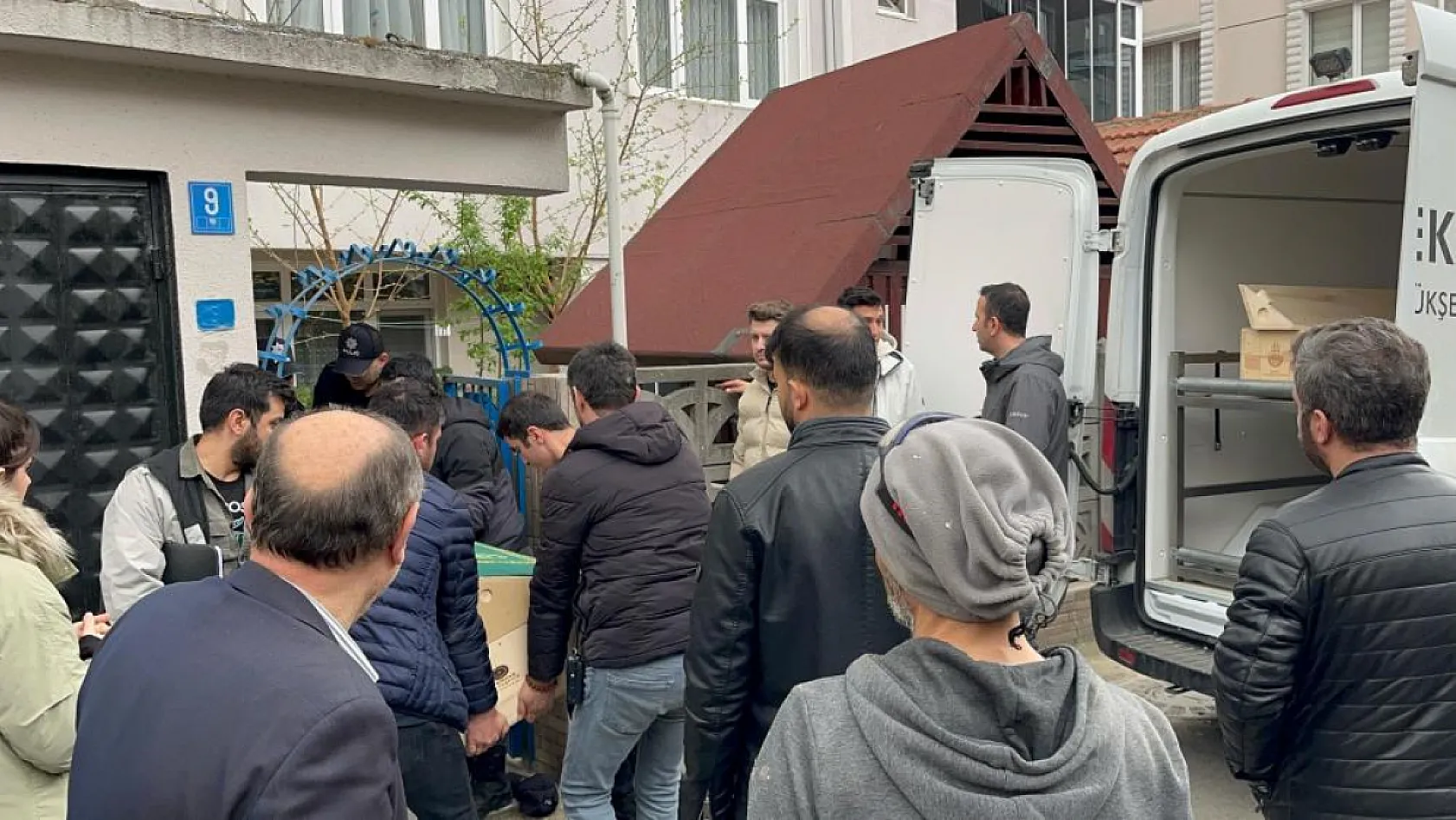 Miras kavgası kanla bitti: Anne, oğul ve kız hayatını kaybetti